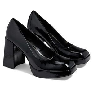 Kenneth Cole -women’s Bri Platform Pump black patent faux leather heel shoes 6.5